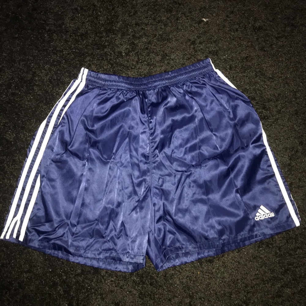 VINTAGE Adidas Shorts w/drawstrings LARGE